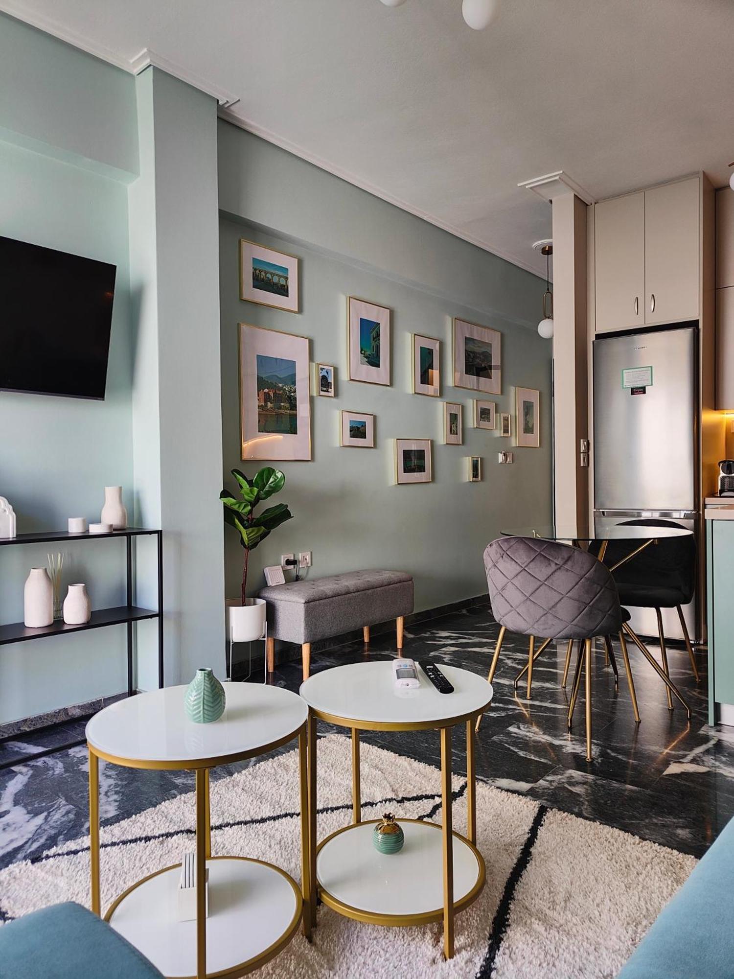 Olivia Apartment-Private Parking Chalkida Luaran gambar